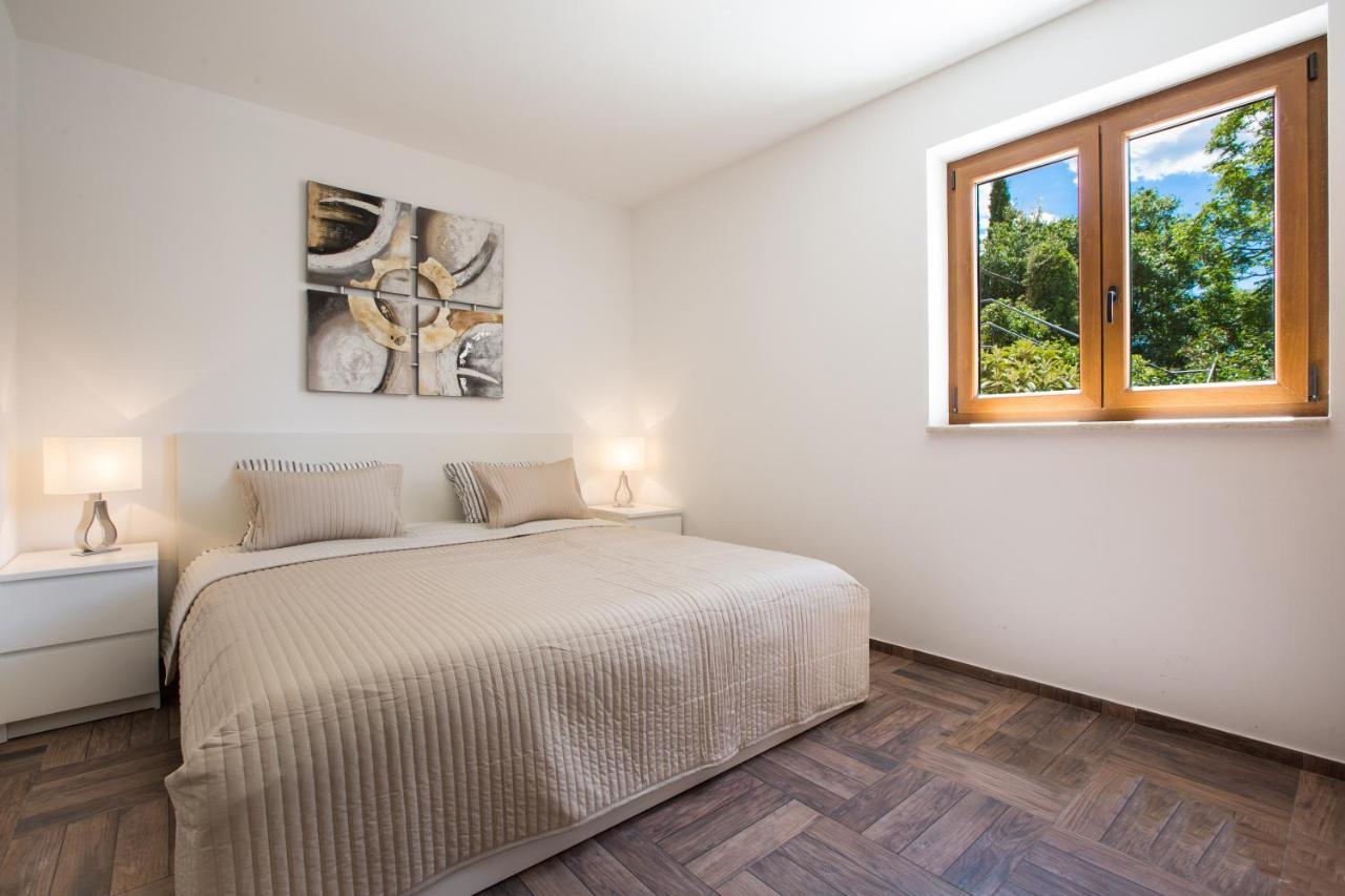 Diamant With Pool & Whirlpool Apartment