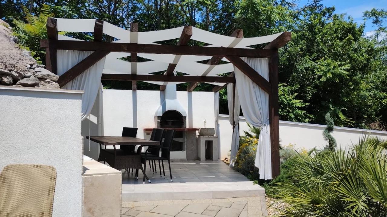 Diamant With Pool & Whirlpool Cizici